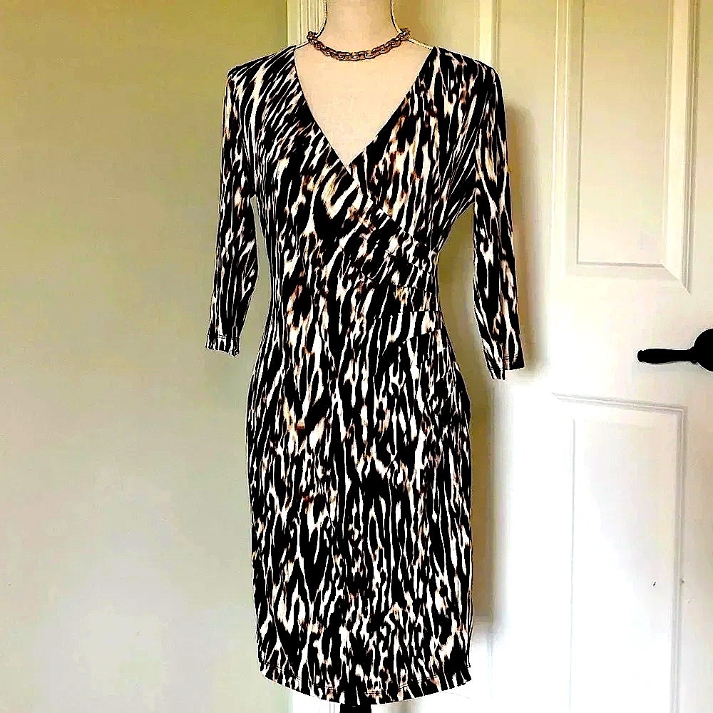 𝅺Dana Buchman brown tiger‎ striped mod dress size 6